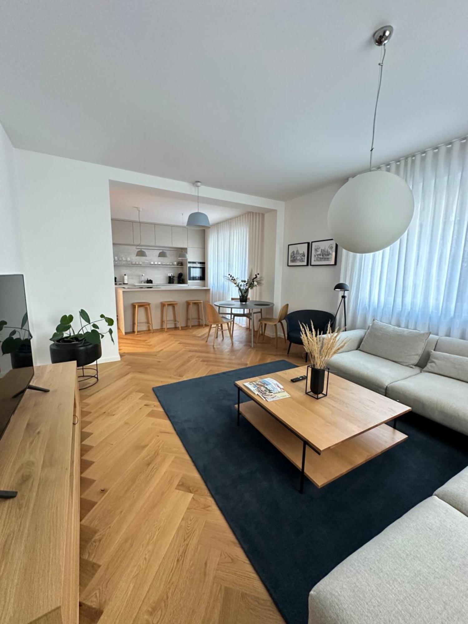 Bratislava Oldtown Apartment 130M2 ,60M2 Terrace And 2 Bathrooms Ngoại thất bức ảnh